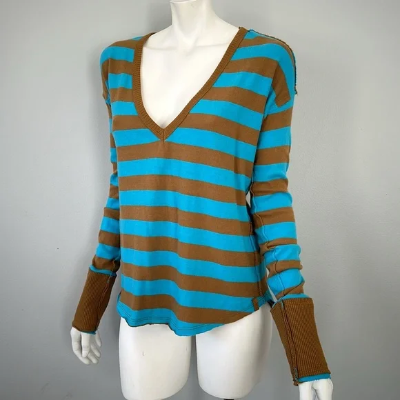 We The Free Sail Away Long Sleeve Tee Savannah Blue Combo NWOT - Picture 7 of 14